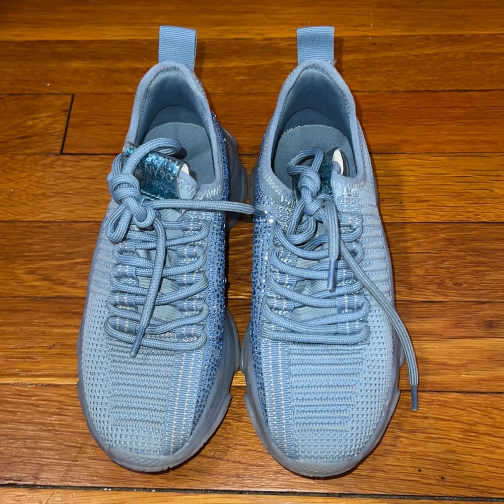 Steve Madden sneakers size 2